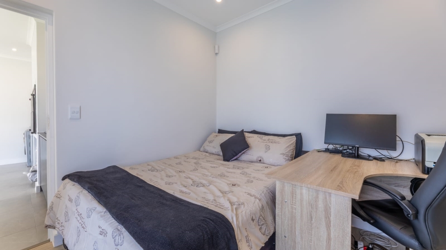 4 Bedroom Property for Sale in Sandown Western Cape